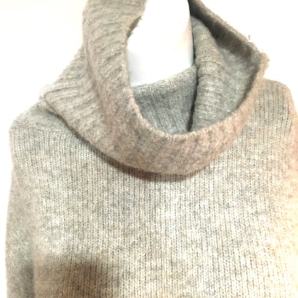 Oversize plus size 1XL sweater - Picture 4 of 4